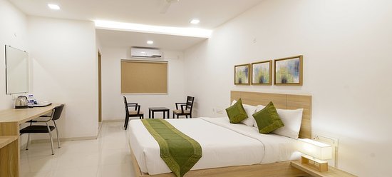 Compare Hotel Locations